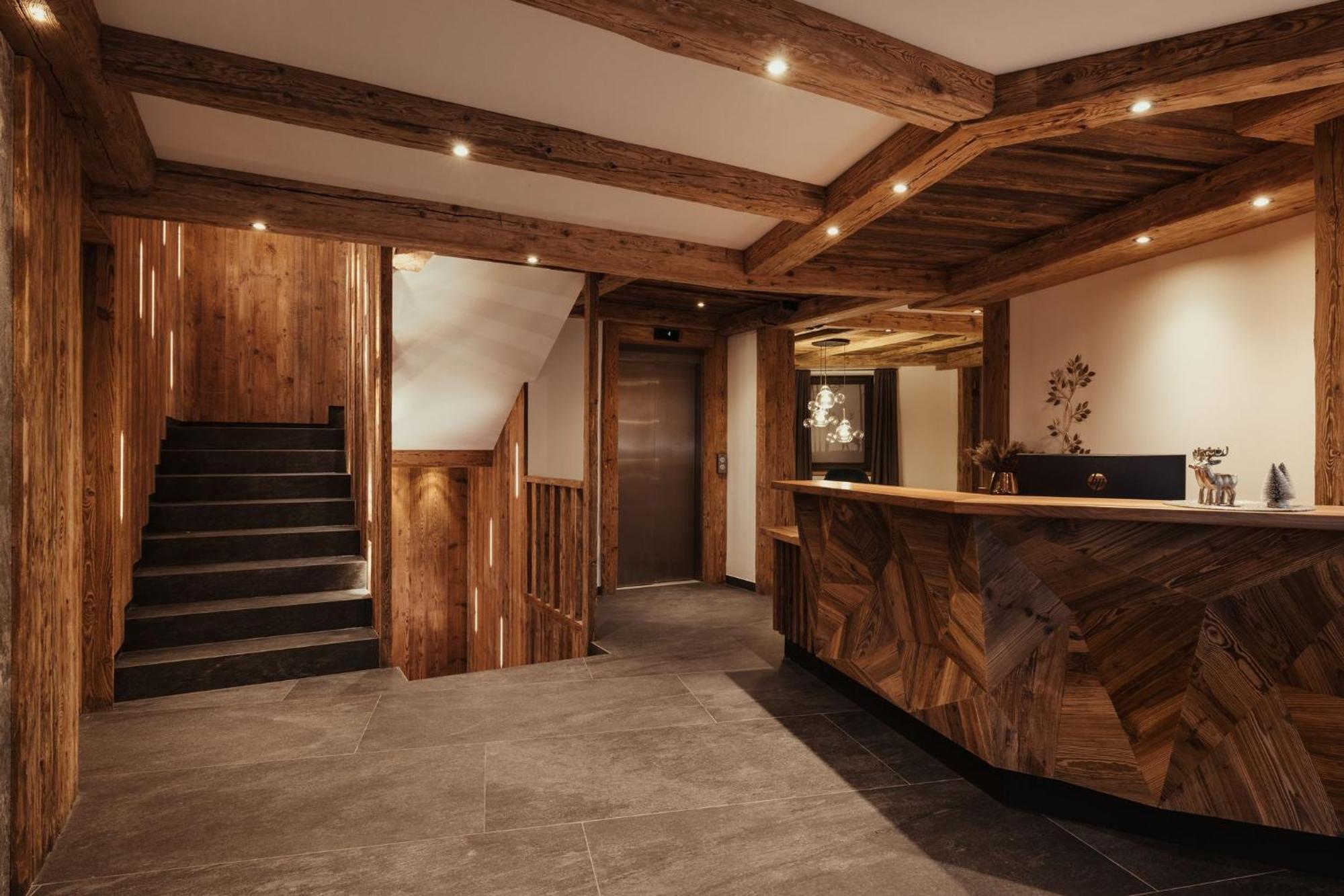 Luxury Chalet P Ortisei Exterior photo
