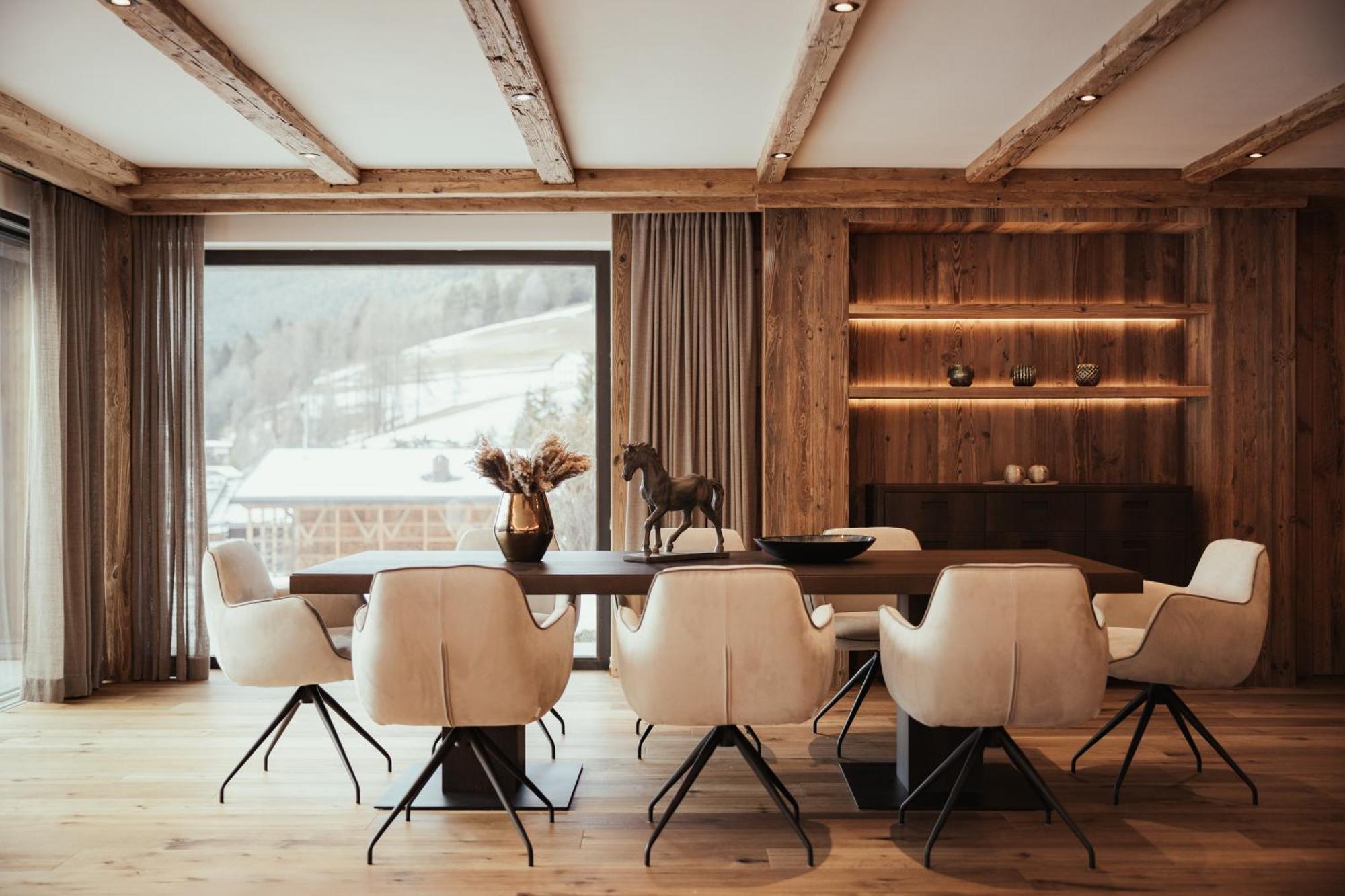 Luxury Chalet P Ortisei Exterior photo